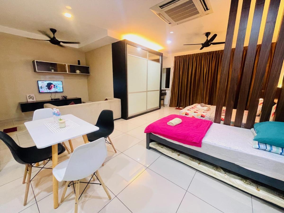 Ola Studio Penang At Mansion One George Town Exterior foto